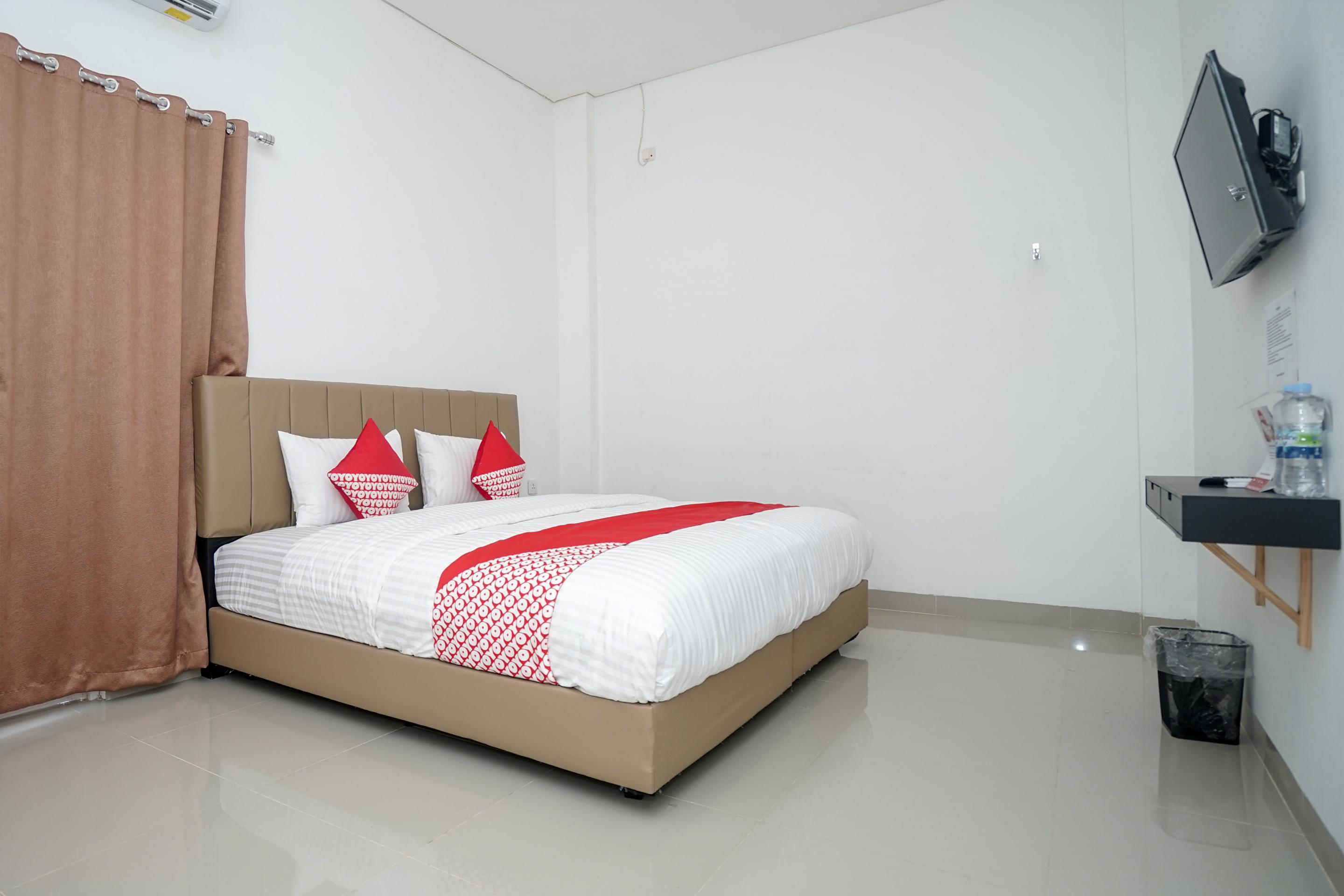 Oyo 443 Hotel Barlian Palembang Bagian luar foto